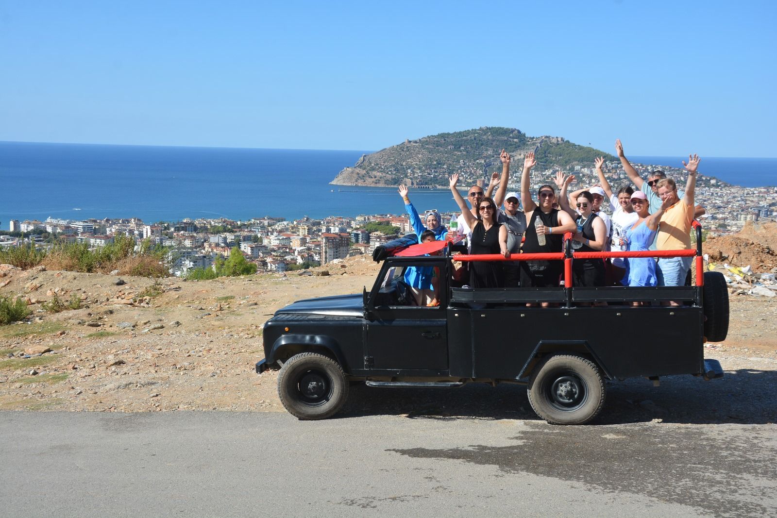 Alanya Jeep Safari Tour with Lunch